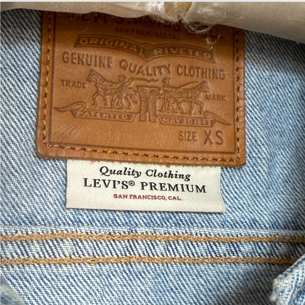 Levi's Embroidered Denim Jacket - Picture 2 of 3